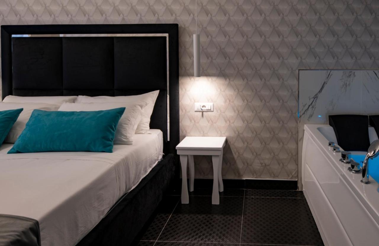 Luna Luxury Bed And Breakfast Neapel Exterior foto