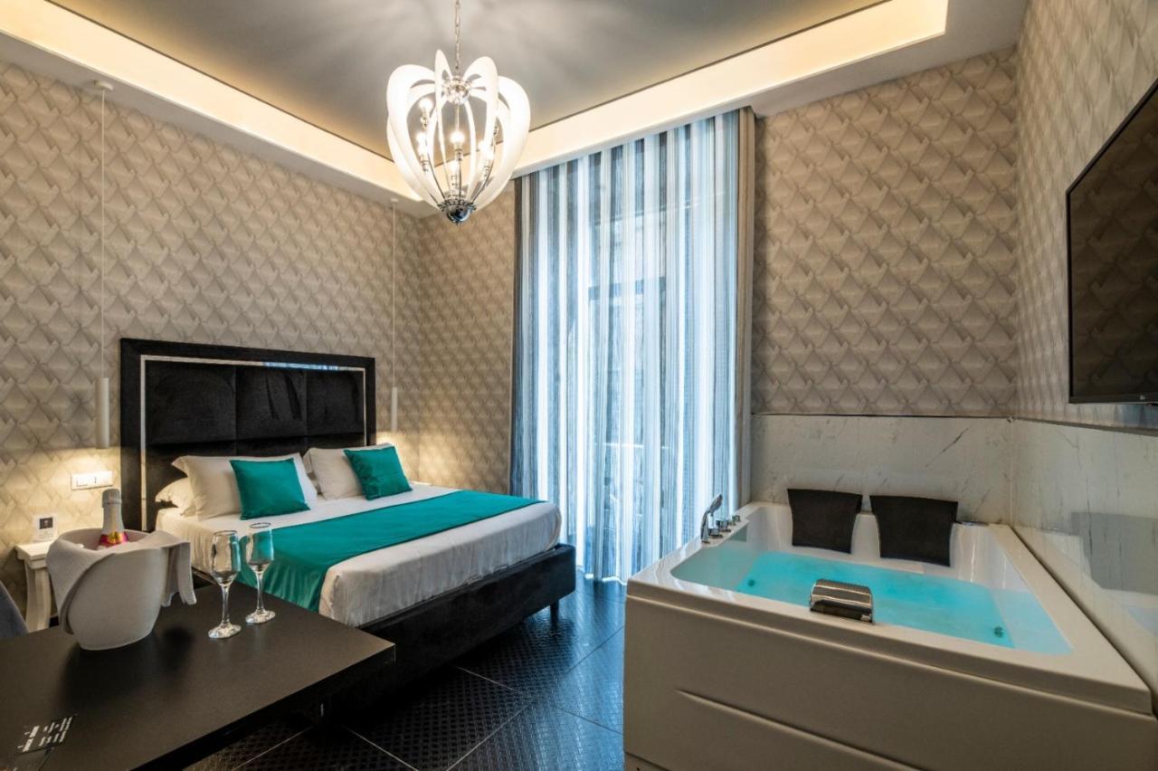 Luna Luxury Bed And Breakfast Neapel Exterior foto